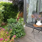 D'hotes Rachelle Schneider Bed & Breakfast 3*
