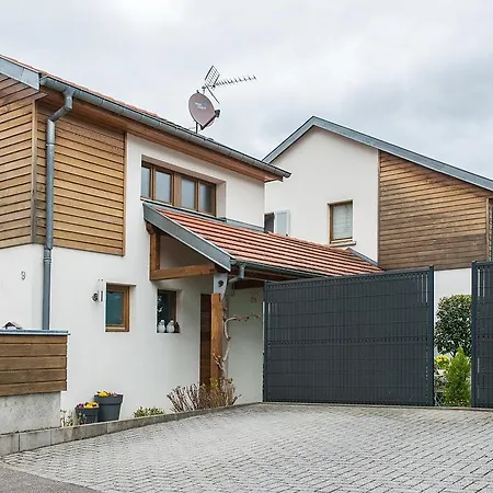 Alojamento de Acomodação e Pequeno-almoço D'hôtes Rachelle Schneider 3*